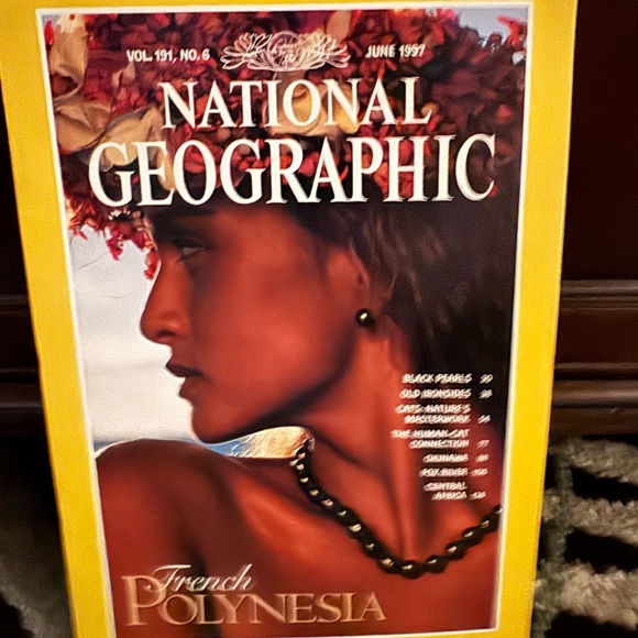 National Geographic Complete 1997 Issues with Maps - Picture 7 of 13